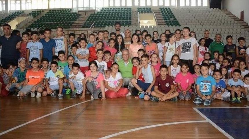 Başkan Acar Yaz Okuluna Ziyarette Bulundu