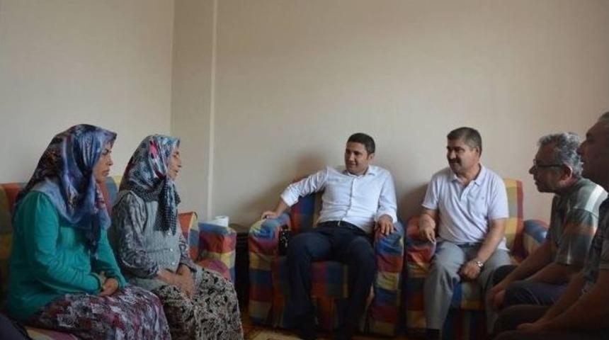 Kaymakam Aydın’dan Acılı Ailelere Taziye Ziyareti