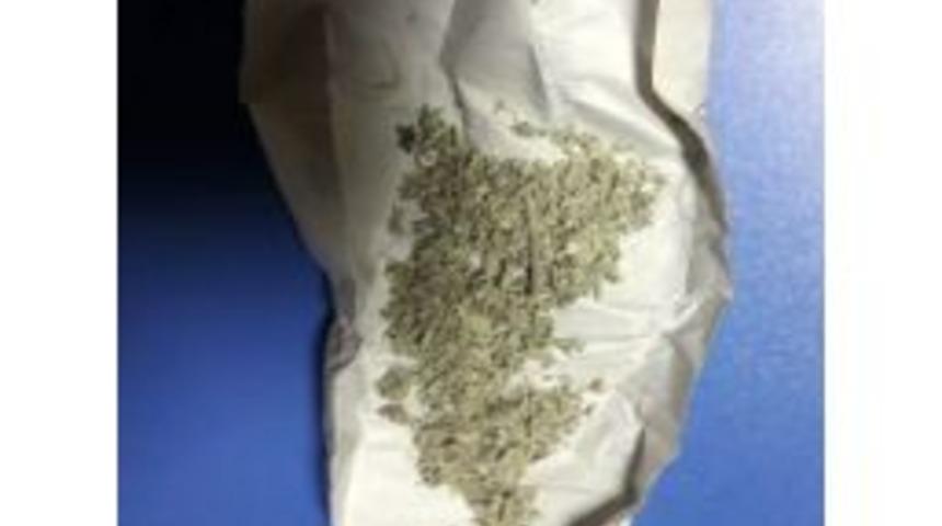 Alaplı&rsquo;da Bir Kişinin &Uuml;zerinde 12 Gram Uyuşturucu Yakalandı