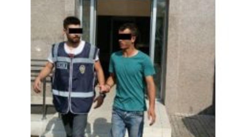 Yakalanan Hırsız 13 Yıla Mahkum Firari &Ccedil;ıktı