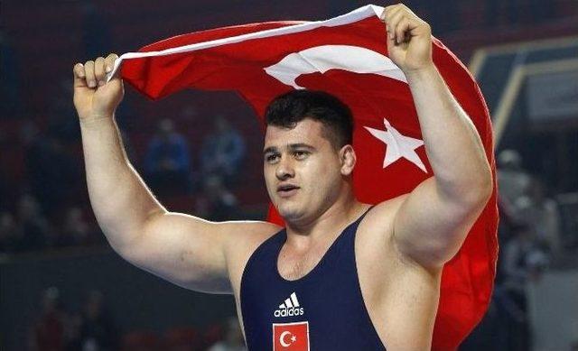 Olimpiyatta Türkiye’nin Bayrağını Kayaalp Taşıyacak