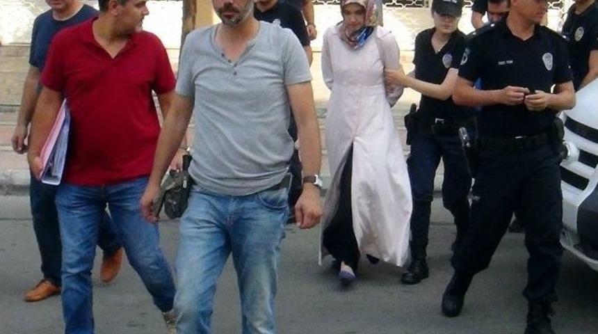 Mersin&rsquo;de Fet&ouml;&rsquo;c&uuml; &rsquo;abla&rsquo; Ve 2 Polis Adliyeye Sevk Edildi