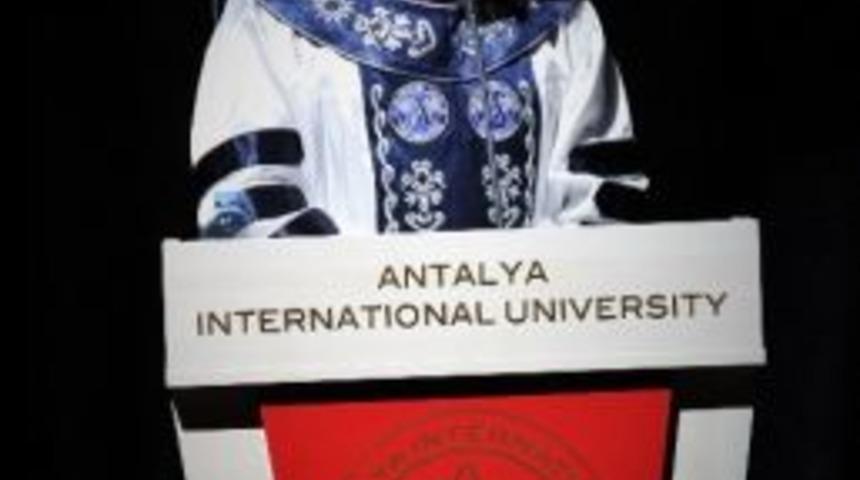 Ua&uuml; Rekt&ouml;r&uuml; G&ouml;zaltına Alındı