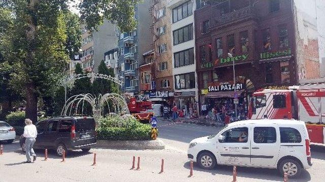 “silahım Var, İntihar Edeceğim” Deyince Polis Alarma Geçti