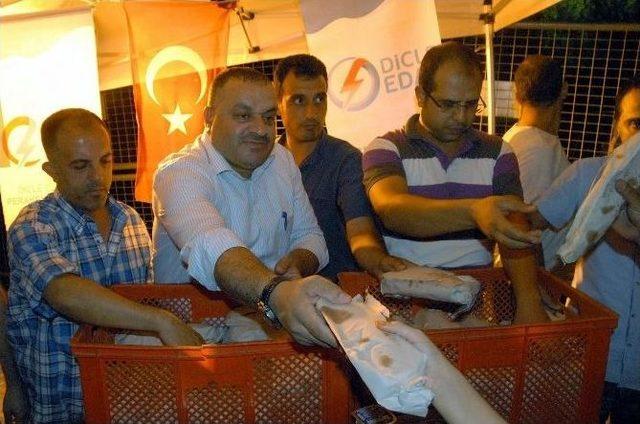 Dicle Elektrik’ten Demokrasi Nöbetine Destek