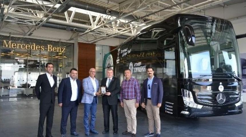 Atiker Konyaspor Yeni Mercedes-benz Travego İle Avrupa Yolunda