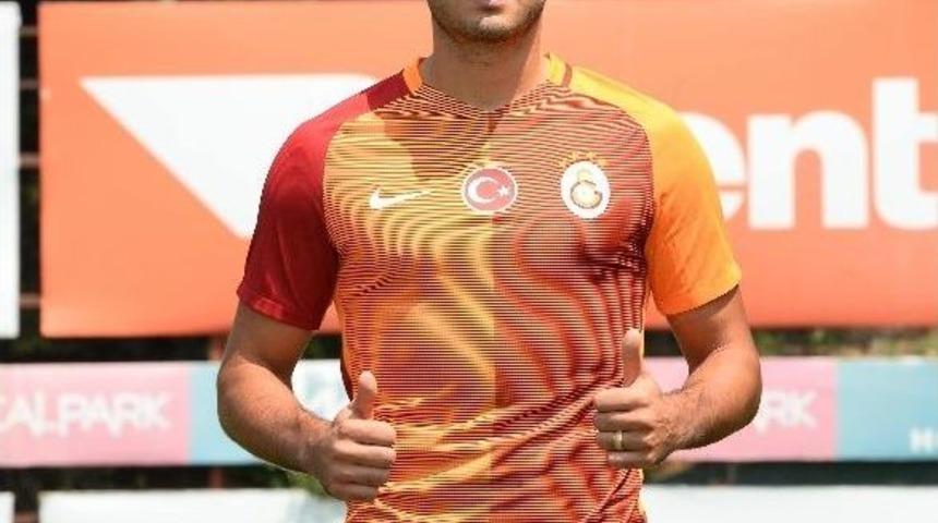 Eren Derdiyok, Galatasaray&rsquo;a İmzayı Attı