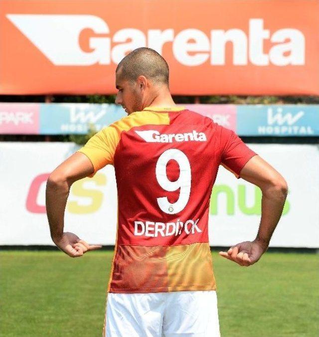 Eren Derdiyok, Galatasaray’a İmzayı Attı