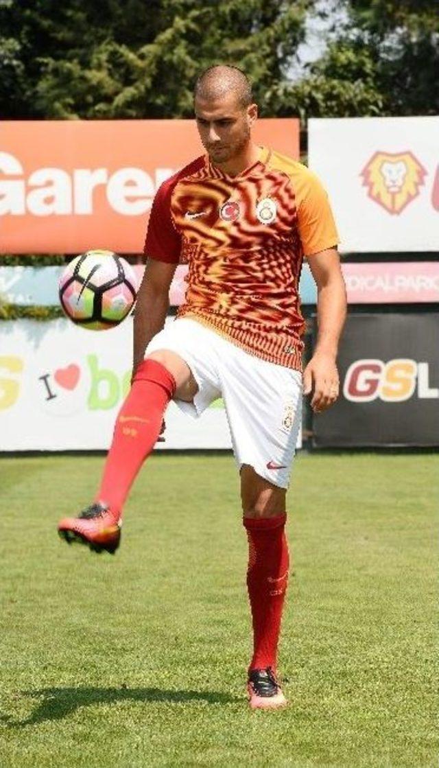 Eren Derdiyok, Galatasaray’a İmzayı Attı