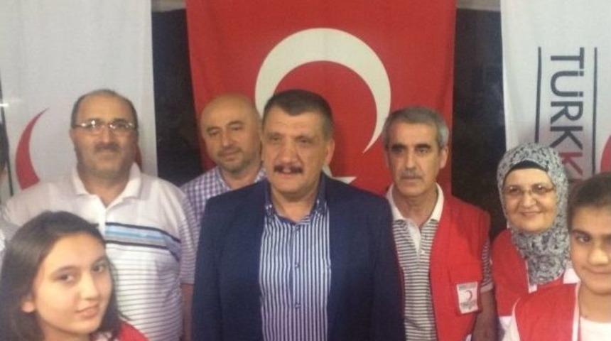 T&uuml;rk Kızılayı Standına Ziyaret