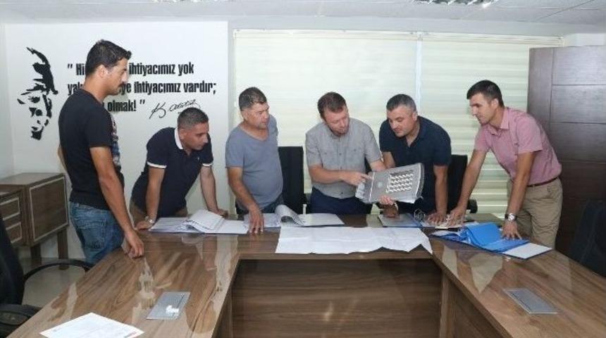 Su Depoları G&uuml;neş Enerjisiyle Aydınlanıyor