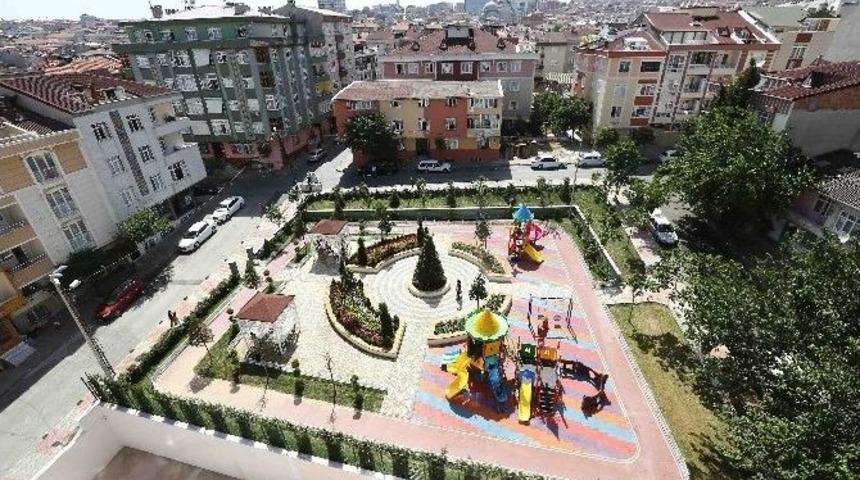 Bağcılar&rsquo;da Kentsel D&ouml;n&uuml;ş&uuml;m İle Yeni Parklar İnşa Ediliyor