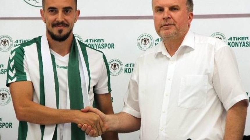 Atiker Konyaspor, Ioan Hora İle 3 Yıllık S&ouml;zleşme İmzaladı