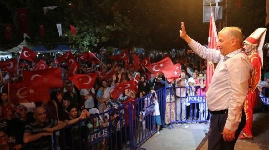 On Binler Şehitler Meydanı&rsquo;nda Buluşacak