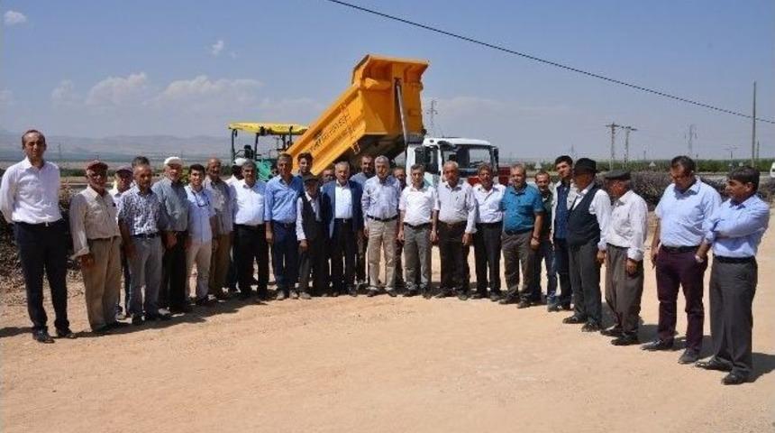 Yeşilyurt Belediyesi 2 Yılda 153 Bin 62 Ton Sıcak Asfalt Serimi Yaptı