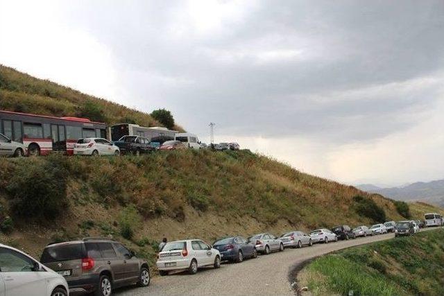 15 Temmuz Şehidi Oğuzhan Yaşar Gözyaşları Arasında Toprağa Verildi