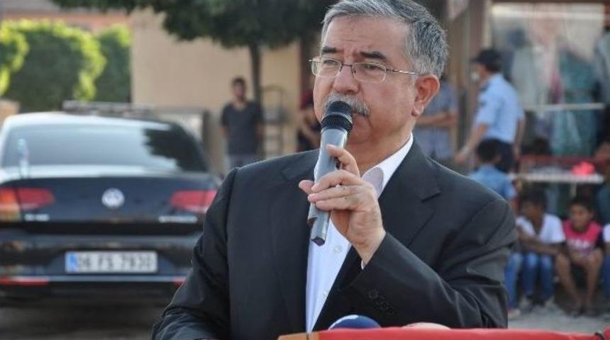 Milli Eğitim Bakanı Yılmaz: "bunlar Milletin Sorularını &Ccedil;aldı"