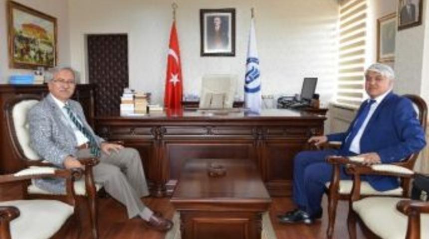 Cumhuriyet Başsavcısı &Ouml;zg&uuml;r&rsquo;den Rekt&ouml;r Kaplan&rsquo;a İade-i Ziyaret