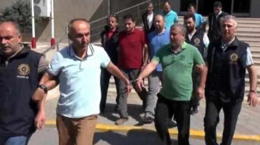 Uşak&rsquo;ta 14 &Uuml;st D&uuml;zey Emniyet Personeli Tutuklandı