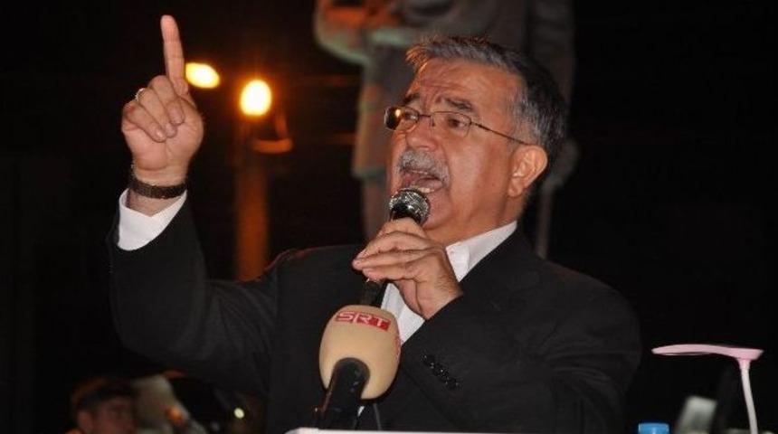 Milli Eğitim Bakanı Yılmaz:" Bu Darbe Girişimini Yapanlar Dış G&uuml;&ccedil;lerin Maşasıdır"