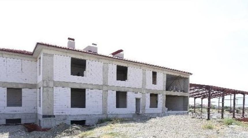 İtfaiye Binası Hızla Y&uuml;kseliyor