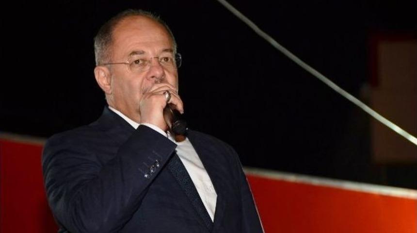 Bakan Akdağ Demokrasi N&ouml;betinde Vatandaşlarla Buluştu