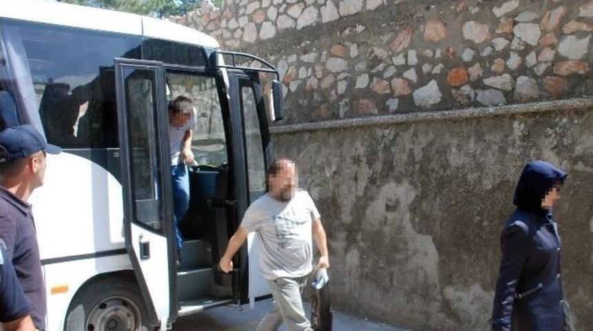 Tokat&rsquo;ta Fet&ouml;/pdy Operasyonunda G&ouml;zaltına Alınan 17 Ş&uuml;pheli Adliyede