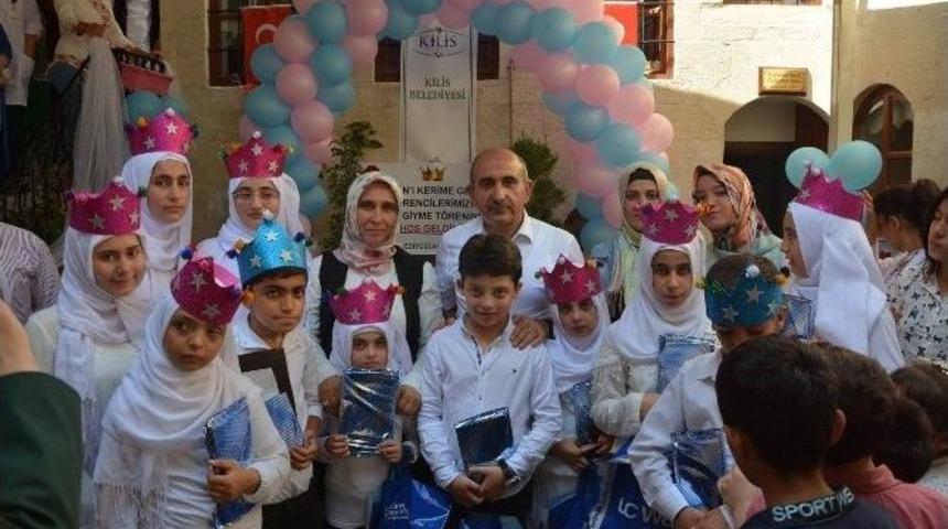 Kur&rsquo;an-ı Kerim &Ouml;ğrenenler Ta&ccedil;landırıldı