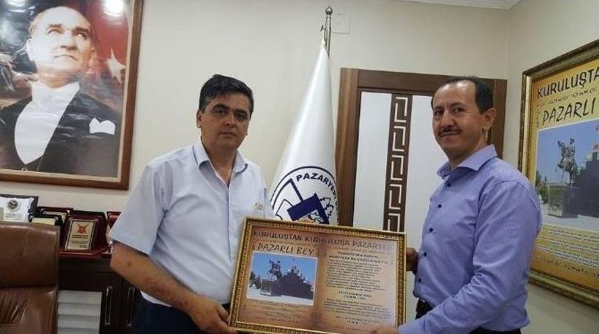 Bursa Derek&ouml;yl&uuml;ler&rsquo;den Başkan Yal&ccedil;ın&rsquo;a Ziyaret