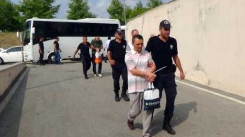 Sakarya&rsquo;da 24 Akademisyen Tutuklandı