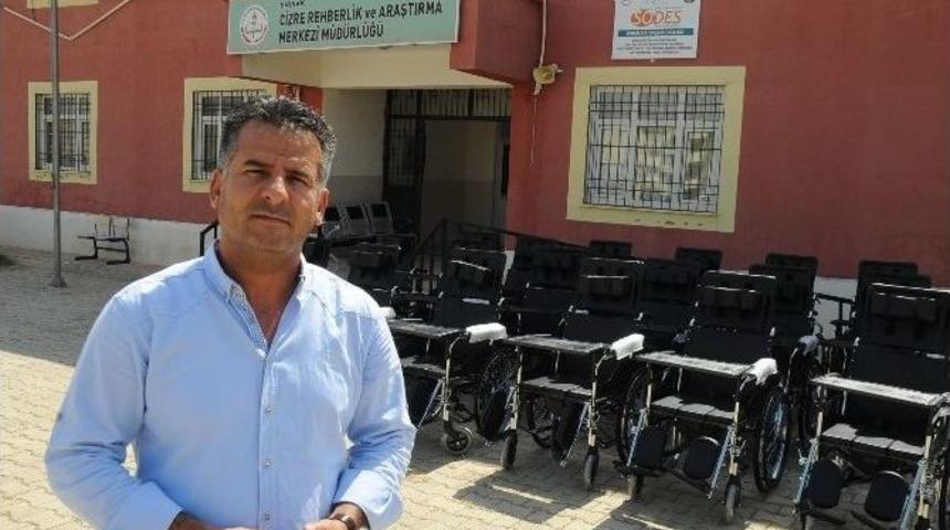 Cizre&rsquo;de Engellilere Tekerlekli Sandalye Desteği