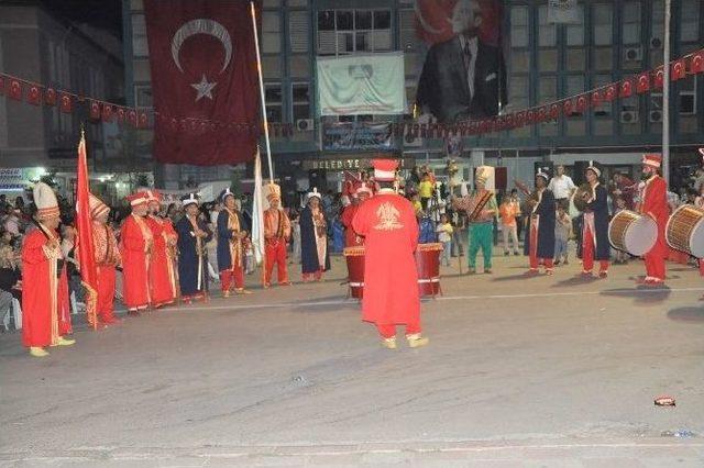 Zileliler Demokrasi Nöbetinde Kan Bağışında Bulundu