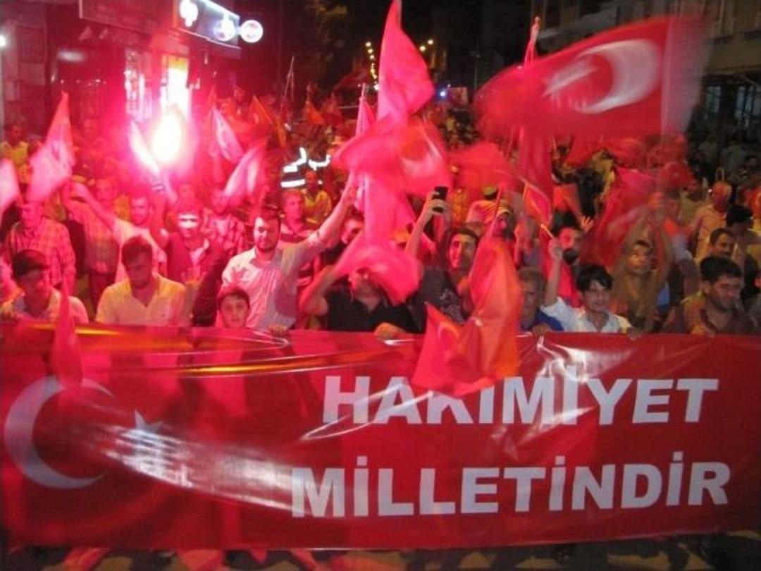 Araban&rsquo;da Demokrasi N&ouml;betinin 22. G&uuml;n&uuml;ne 6 Bin Kişi Katıldı