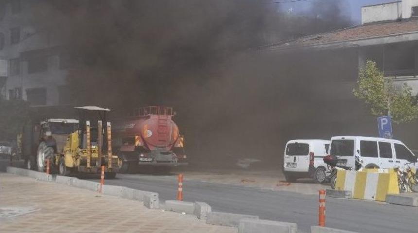 Eski Bankanın Kazan Dairesinde Yangın &Ccedil;ıktı