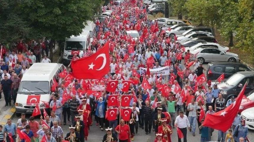 Ak&ccedil;aabat&rsquo;ta Demokrasi Y&uuml;r&uuml;y&uuml;ş&uuml; Ger&ccedil;ekleştirildi