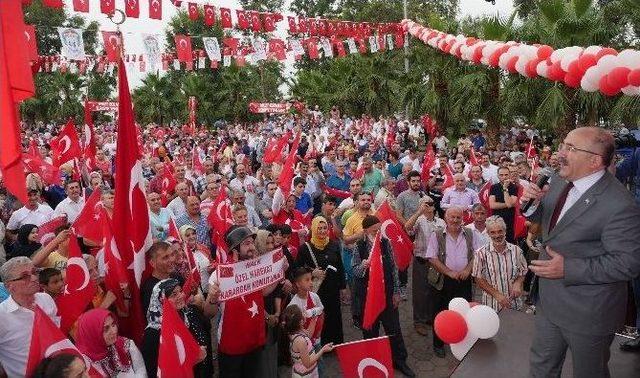 Akçaabat’ta Demokrasi Yürüyüşü Gerçekleştirildi