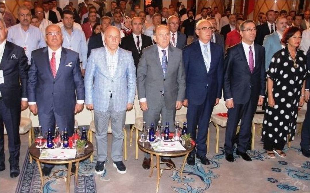 Topbaş: "darbe Vurmak İstediler, Milletin Sillesiyle Karşılaştılar"