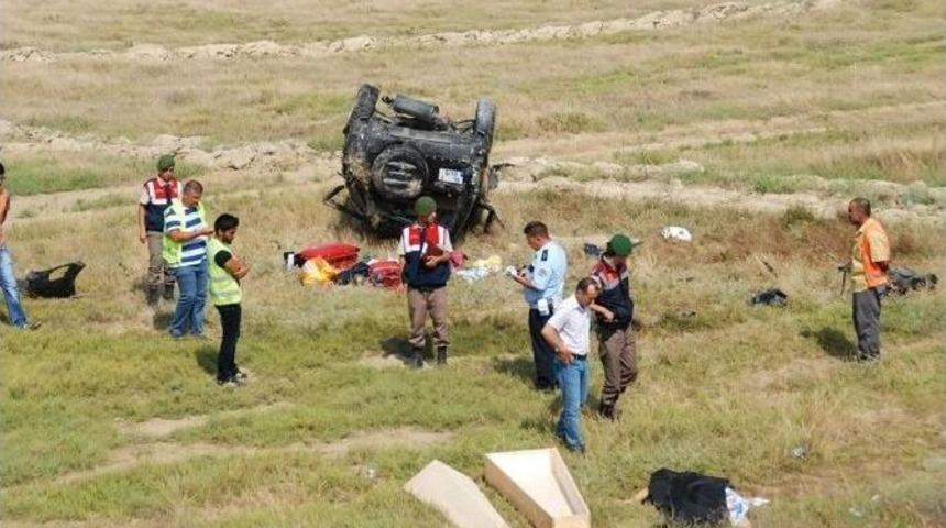 Gelibolu&rsquo;da Trafik Kazası: 1 &Ouml;l&uuml;, 4 Yaralı