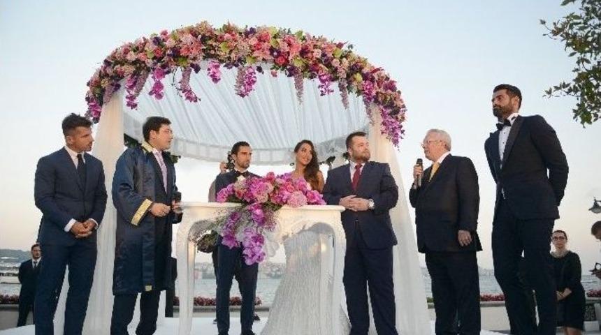 Hasan Ali Kaldırım D&uuml;nya Evine Girdi