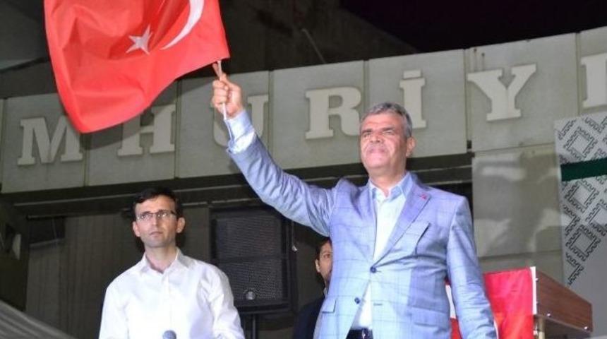 Başbakan Yardımcısı Veysi Kaynak, Osmaniye&rsquo;de Demokrasi N&ouml;beti&rsquo;ne Katıldı