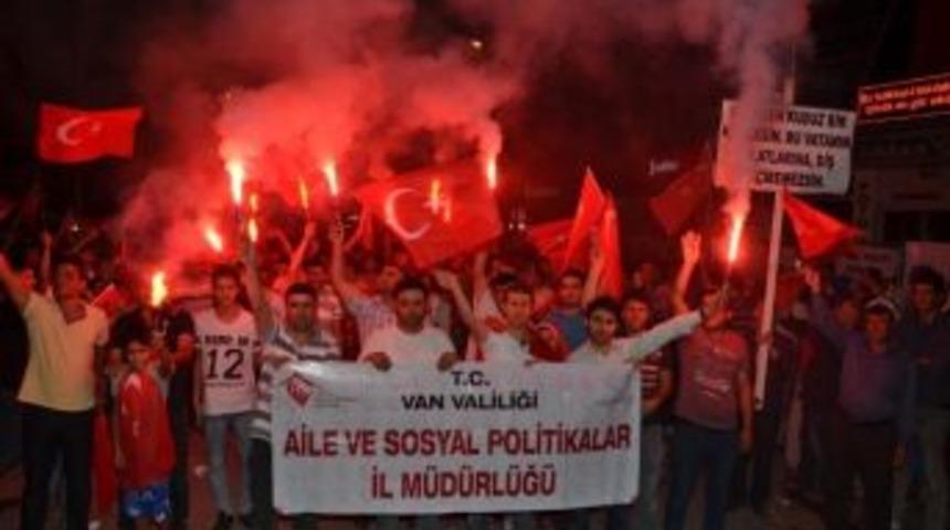 Van&rsquo;dan Darbe Girişimine Tepki