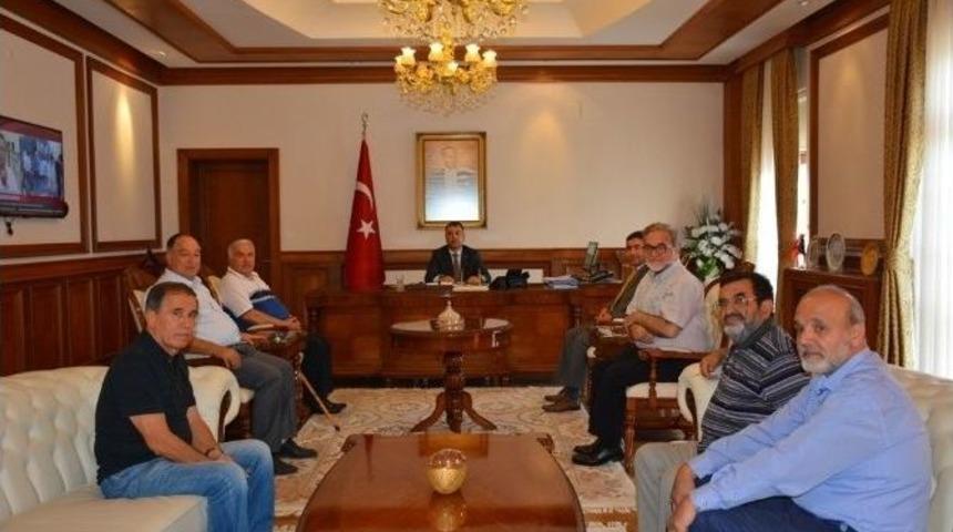 Yeşilyurtlular Derneği&rsquo;nden Vali Toprak&rsquo;a Ziyaret