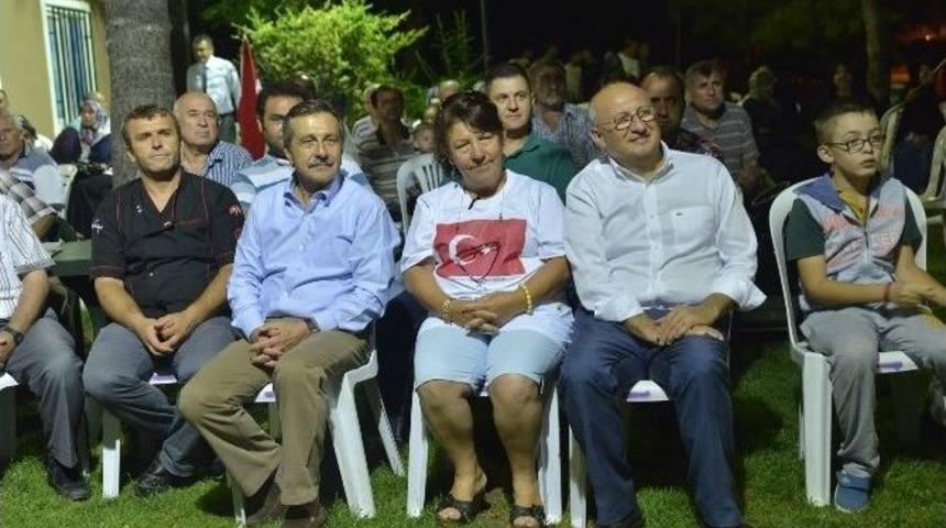 Demokrasi N&ouml;beti Yeşiltepe&rsquo;de Tutuldu