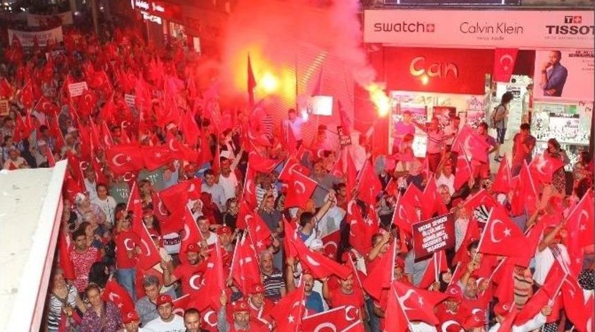 Gebzeliler Final N&ouml;betinde Milli İrade Meydanında Buluştu