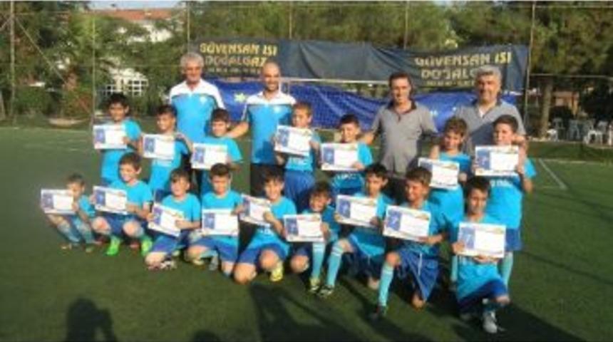 Minik &Ouml;ğrenciler Sertifikalarını Aldılar