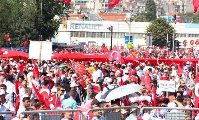 Yenikapı Miting Alanından Renkli Görüntüler