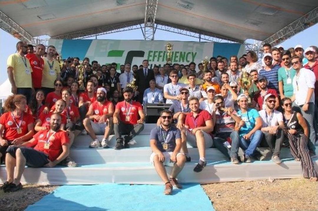 Alternatif Enerjili Ara&ccedil; Yarışları&rsquo;nın Galibi İstanbul &Uuml;niversitesi Oldu