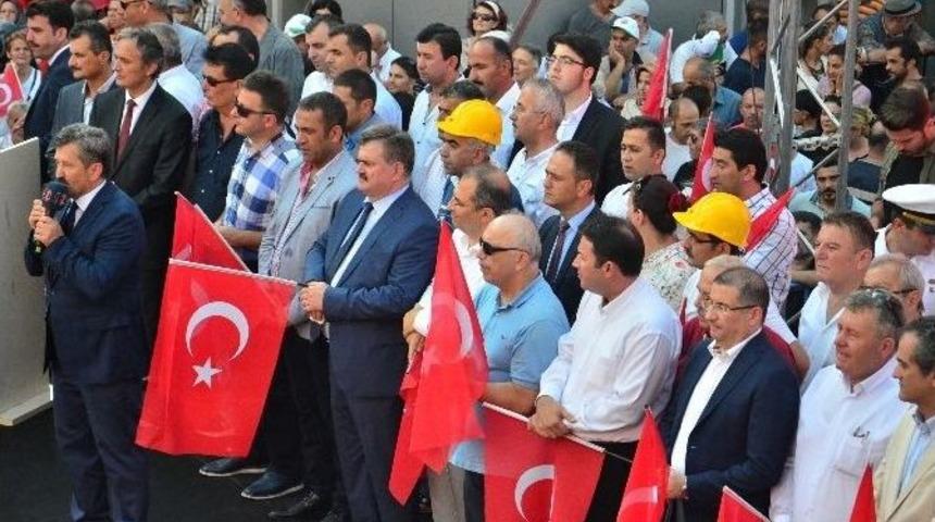 Zonguldak&rsquo;ta &ldquo;demokrasi Ve Şehitler&rdquo; Mitingi