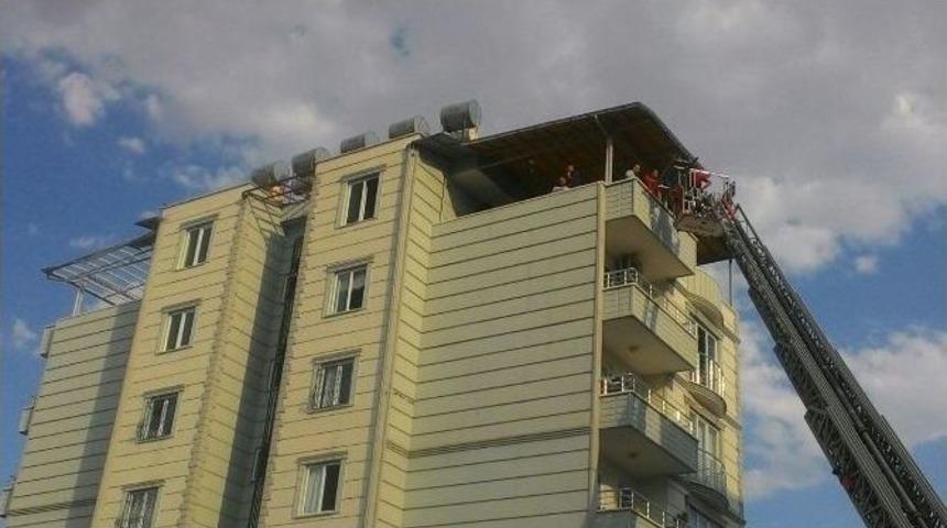 Adıyaman&rsquo;da Yangın: 1 &Ouml;l&uuml;