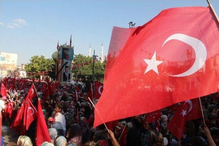 Elazığ’da ’demokrasi Ve Şehitler Mitingi’ Yapıldı G1